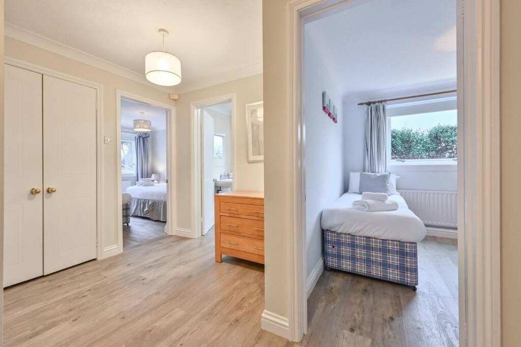 פול Spacious Sandbanks Apartment Near Beach And Bars With Free Parking מראה חיצוני תמונה